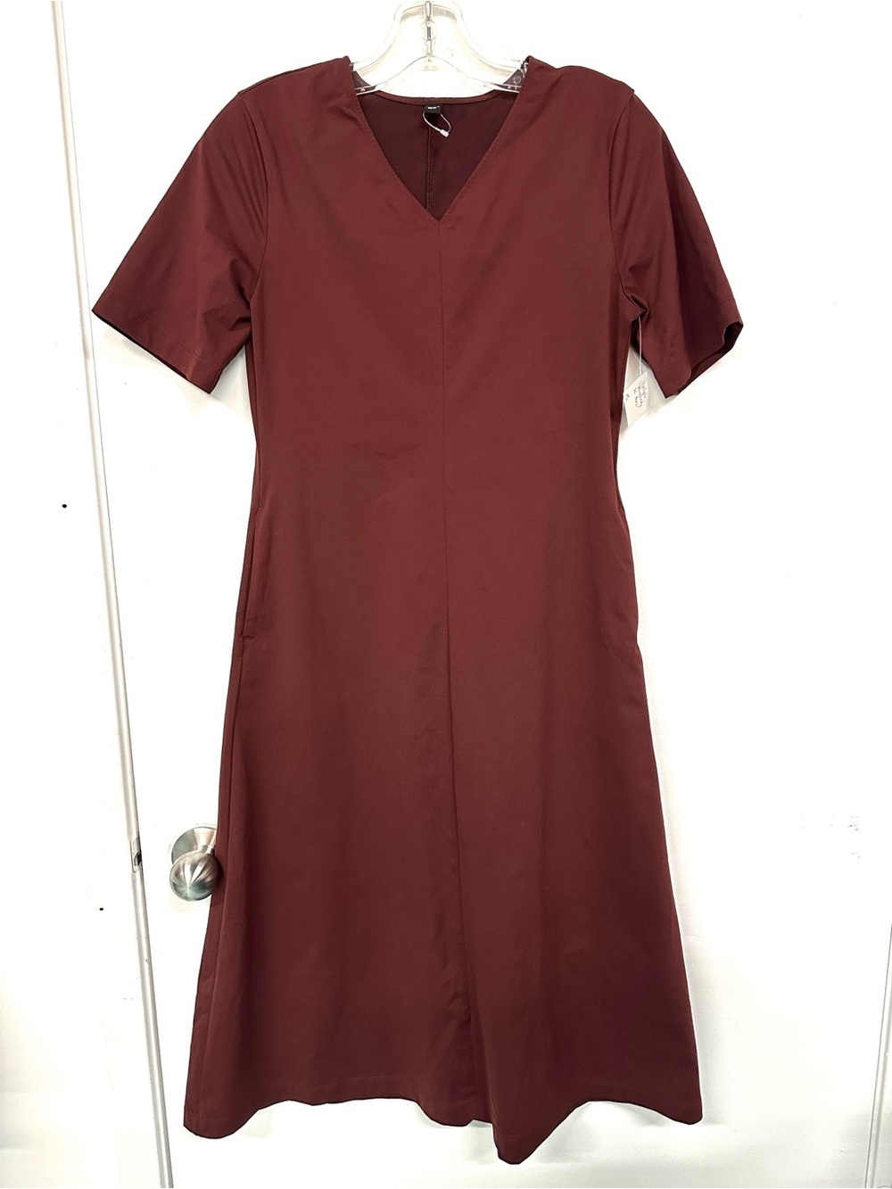 Uniqlo AIRism Wine V Neck Stretch Midi Dress XS